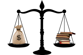 Descrição conceitual do papel da educação econômica básica na organização das finanças pessoais, mostrando como noções de poder de compra, planejamento e comparação de custos influenciam escolhas de consumo.