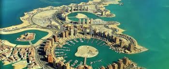 Conteúdo informativo que discute como indicadores tradicionais, como PIB e renda média, não são suficientes para definir a prosperidade de um país, destacando o papel da inovação, da educação, da infraestrutura e da confiança institucional no crescimento de longo prazo.